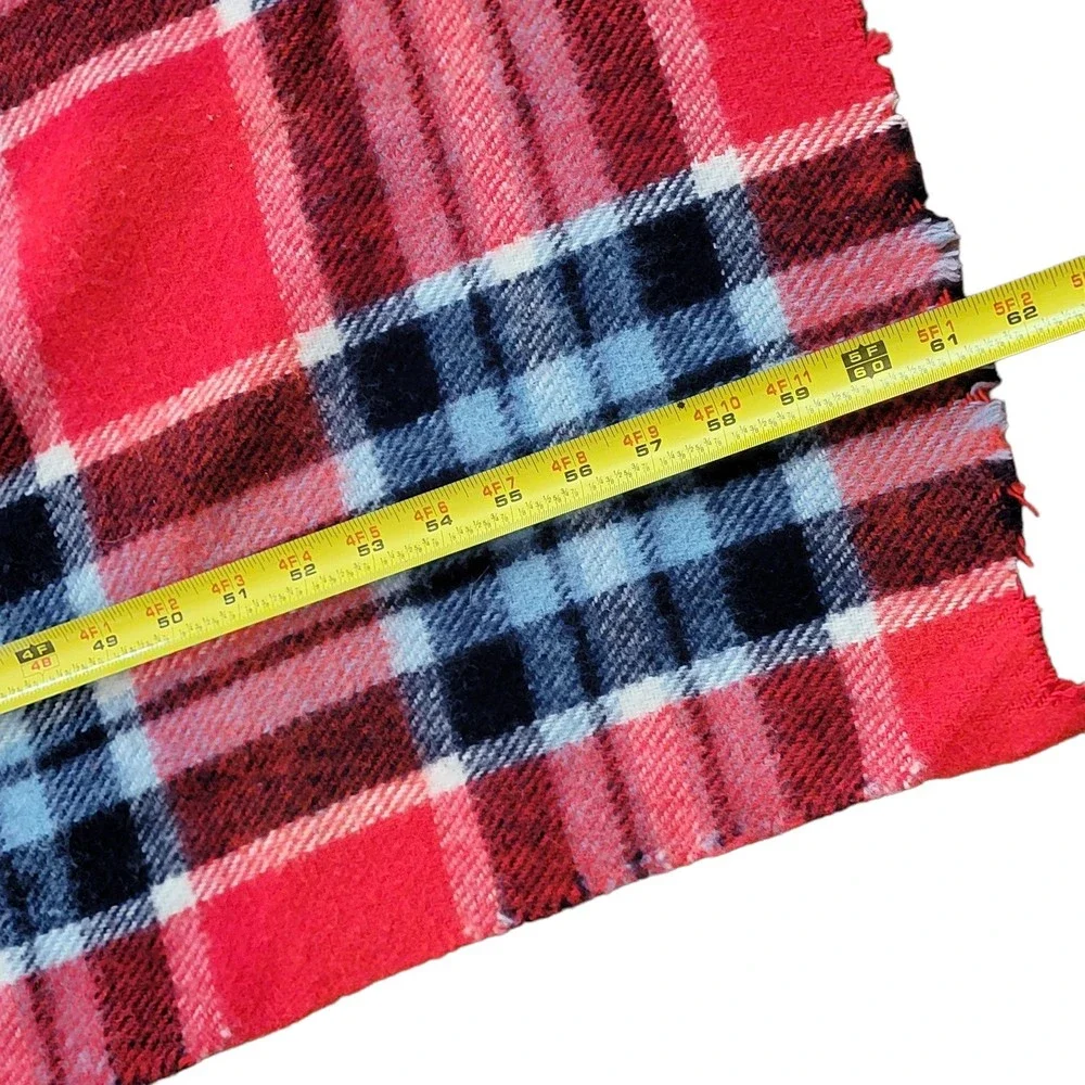 Vintage Tory Robe Unisex‎ Navy Red Wool Plaid Winter Blanket Size 53 x 61.5